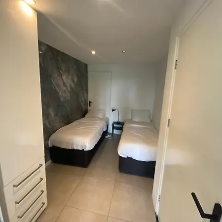 Villa Haarlem Amsterdam With Jacuzzi Vijfhuizen